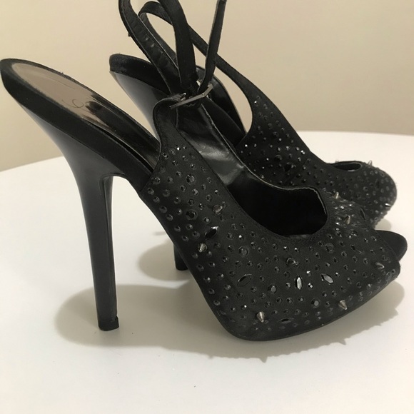 Fergie Spiked Studed Slingback Peeptoe Heels - Picture 6 of 7